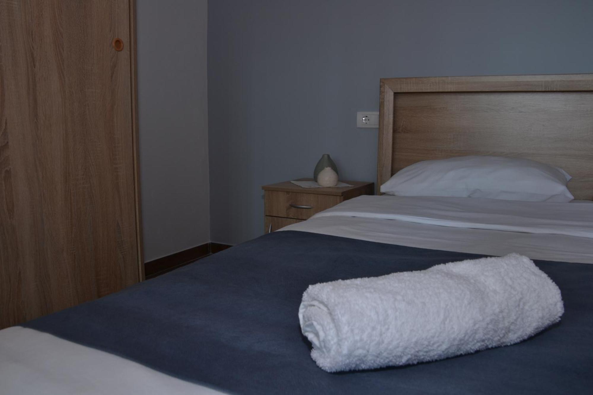 Apartments Porat Tivat Ngoại thất bức ảnh