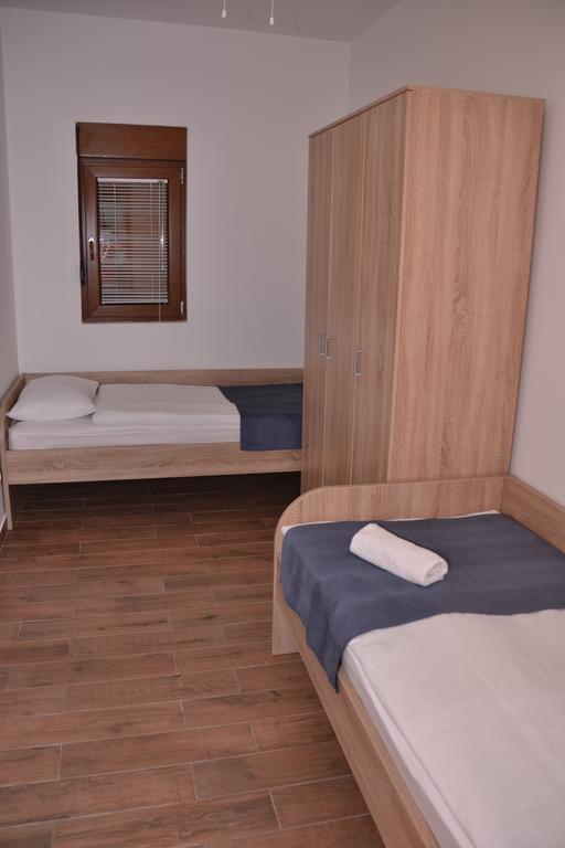 Apartments Porat Tivat Ngoại thất bức ảnh