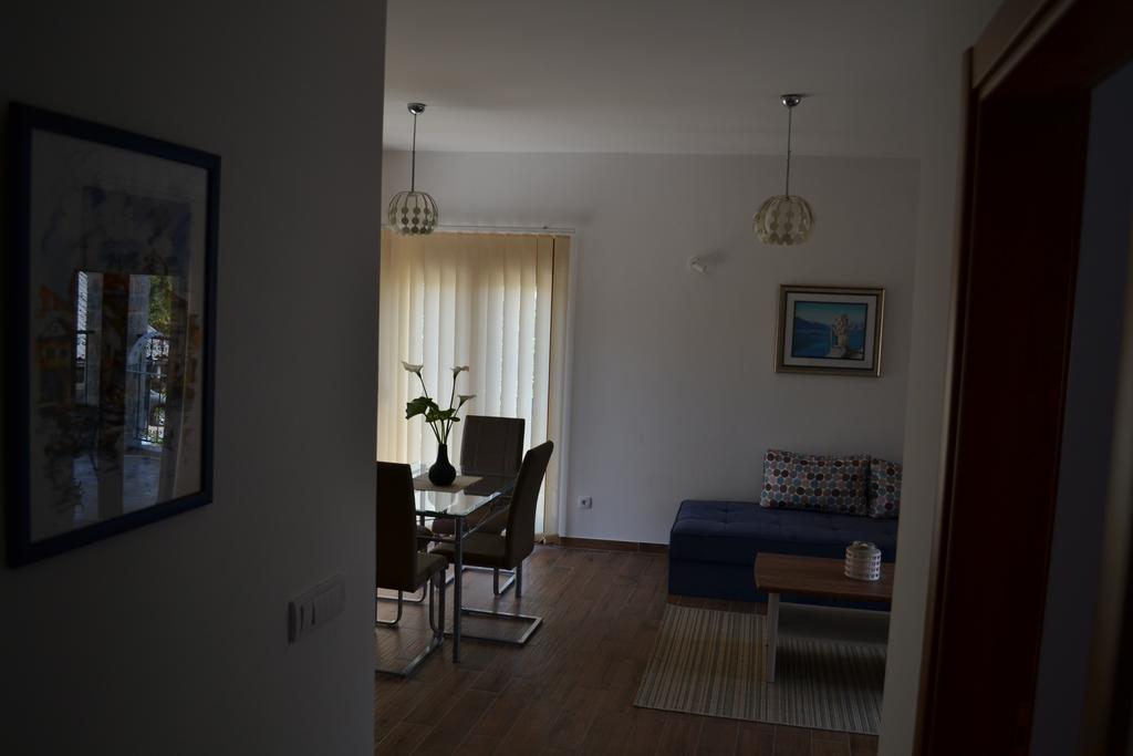 Apartments Porat Tivat Ngoại thất bức ảnh