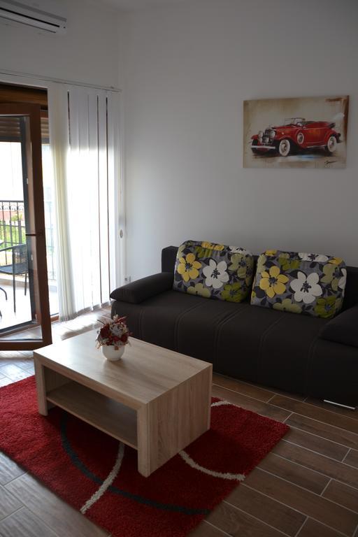Apartments Porat Tivat Ngoại thất bức ảnh